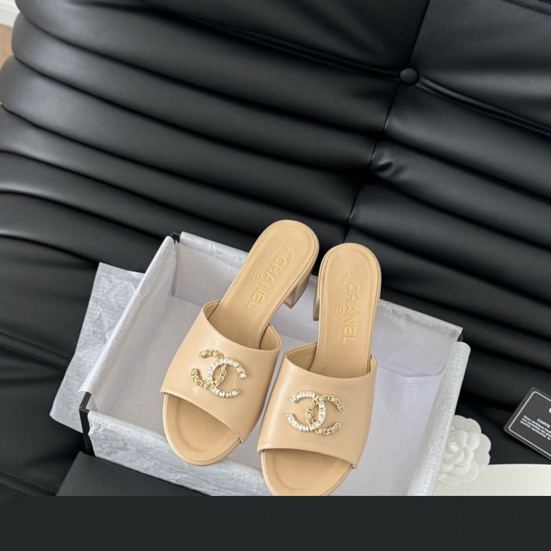 Ch*el slippers